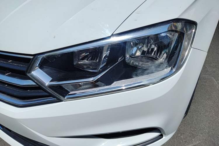 Used Volkswagen Bora 2018 1.5L Automatic Fashion Model Left Front Headlight