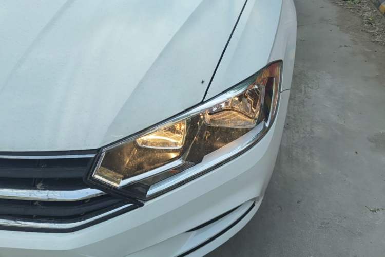 Used Volkswagen Bora 2018 1.5L Manual Fashion Model Left Front Headlight