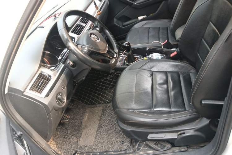 Used Volkswagen Bora 2018 1.5L Manual Comfort Model Left Front Seat
