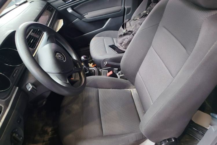Used Volkswagen Bora 2018 1.5L Manual Fashion Model Left Front Seat