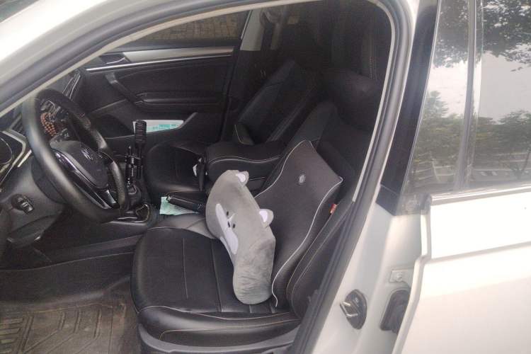 Used Volkswagen Bora 2018 1.5L Manual Comfort Model Left Front Seat