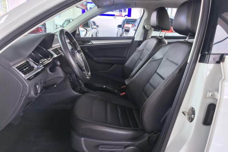 Used Volkswagen Bora 2018 1.5L Automatic Comfort Model Left Front Seat