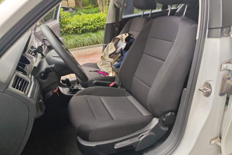Used Volkswagen Bora 2018 1.5L Automatic Fashion Model Left Front Seat