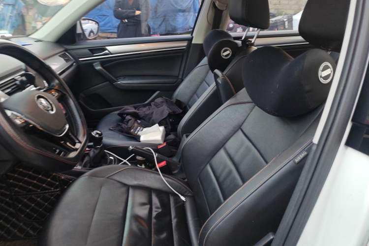Used Volkswagen Bora 2018 1.5L Manual Comfort Model Left Front Seat