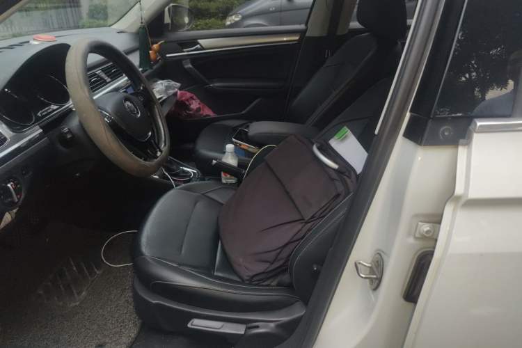 Used Volkswagen Bora 2018 1.5L Automatic Comfort Model Left Front Seat
