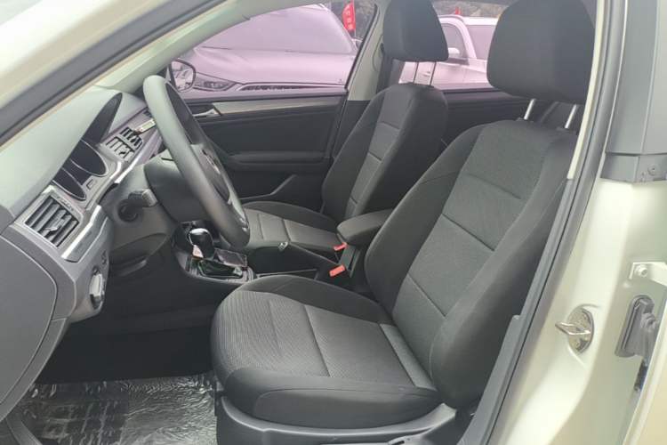 Used Volkswagen Bora 2018 1.5L Automatic Fashion Model Left Front Seat