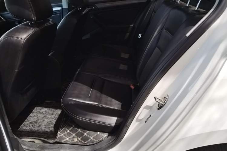 Used Volkswagen Bora 2018 1.5L Automatic Fashion Model Left Rear Seat