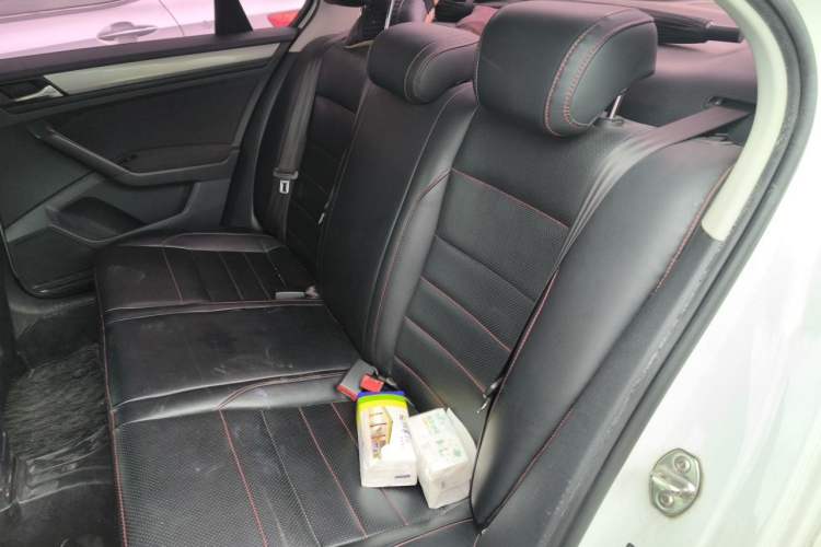 Used Volkswagen Bora 2018 1.5L Automatic Fashion Model Left Rear Seat
