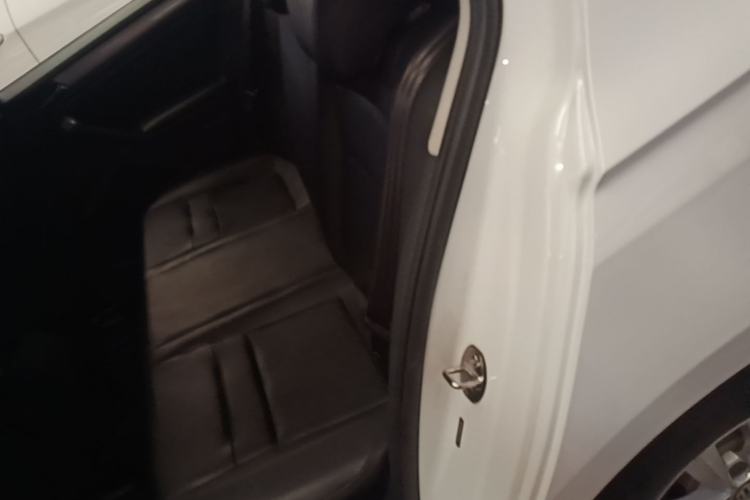 Used Volkswagen Bora 2018 1.5L Automatic Fashion Model Left Rear Seat
