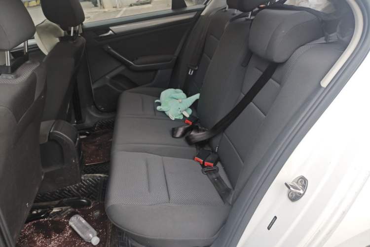 Used Volkswagen Bora 2018 1.5L Automatic Fashion Model Left Rear Seat