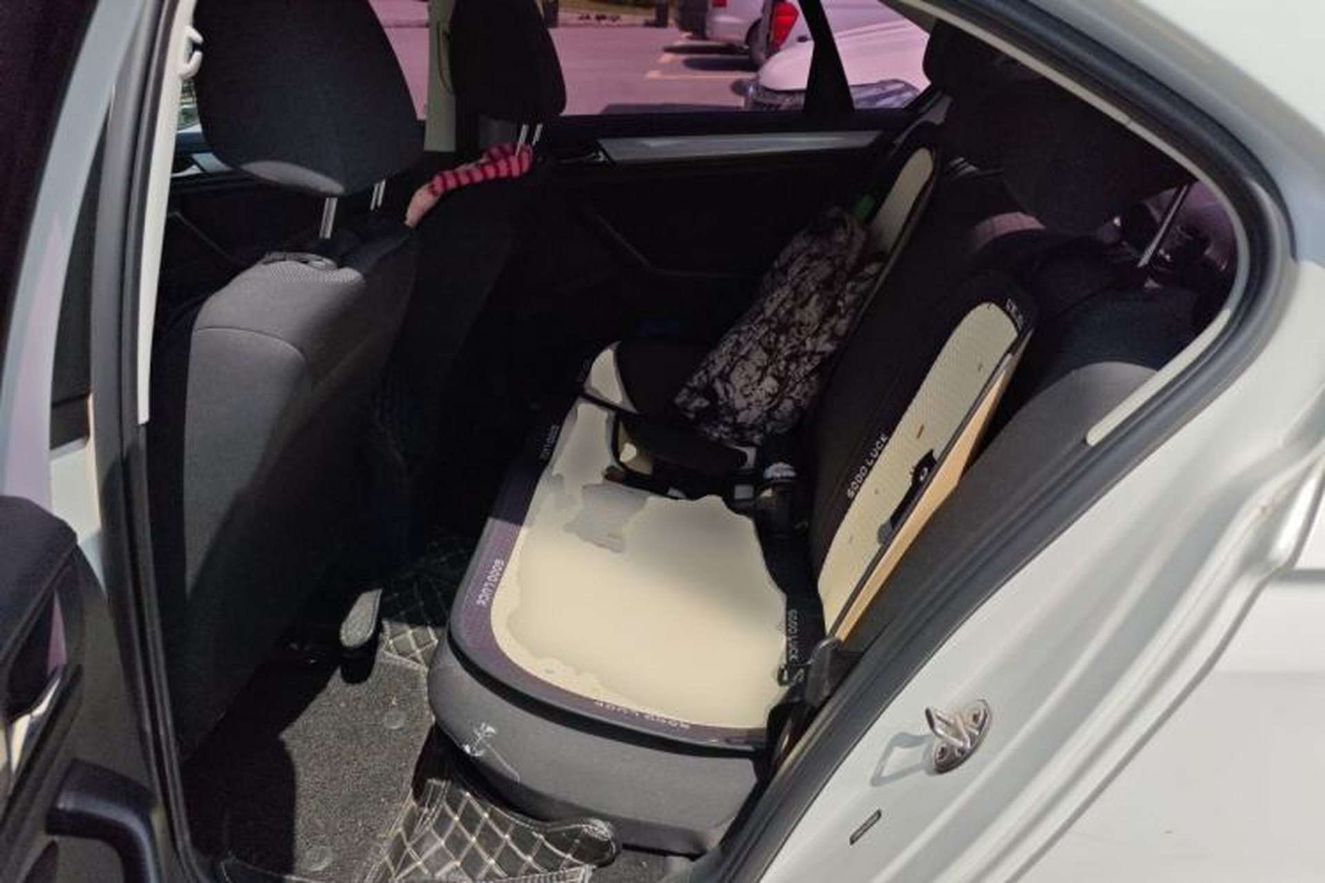 Used Volkswagen Bora 2018 1.5L Automatic Fashion Model Left Rear Seat