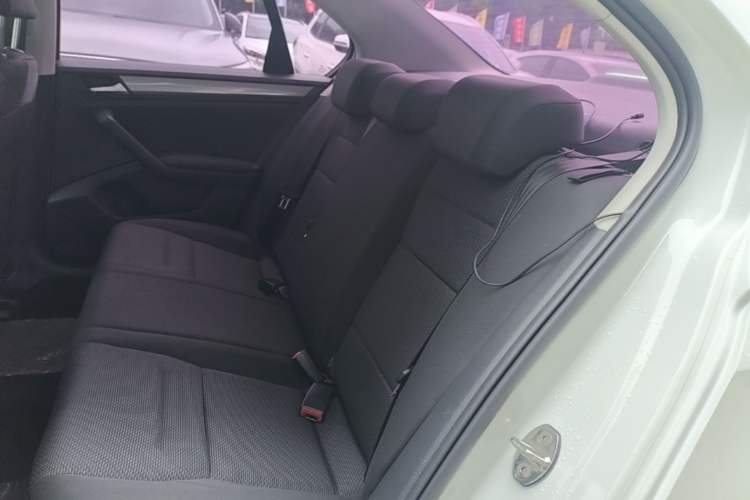 Used Volkswagen Bora 2018 1.5L Automatic Fashion Model Left Rear Seat