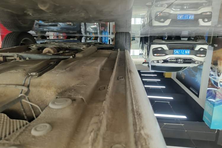 Used Volkswagen Bora 2018 1.5L Automatic Comfort Model Left Side Sill