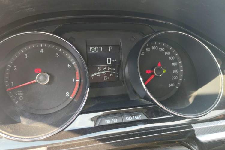 Used Volkswagen Bora 2018 1.5L Automatic Comfort Model Odometer Close Up