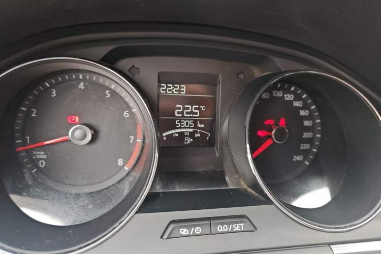 Used Volkswagen Bora 2018 1.5L Manual Fashion Model Odometer Close Up