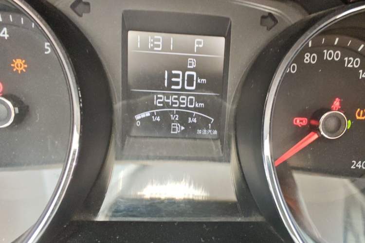 Used Volkswagen Bora 2018 1.5L Automatic Comfort Model Odometer Close Up