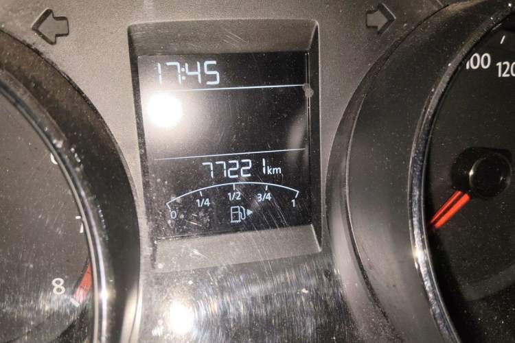 Used Volkswagen Bora 2018 1.5L Automatic Comfort Model Odometer Close Up