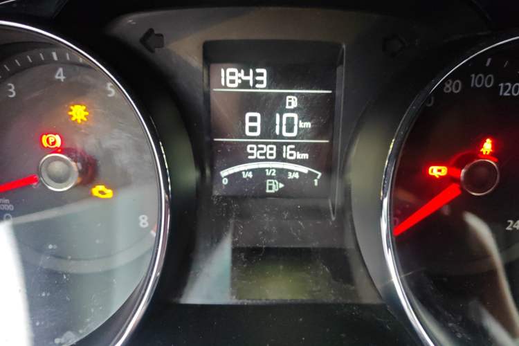 Used Volkswagen Bora 2018 1.5L Manual Comfort Model Odometer Close Up
