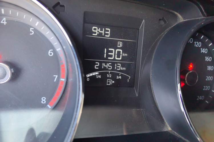 Used Volkswagen Bora 2018 1.5L Manual Comfort Model Odometer Close Up