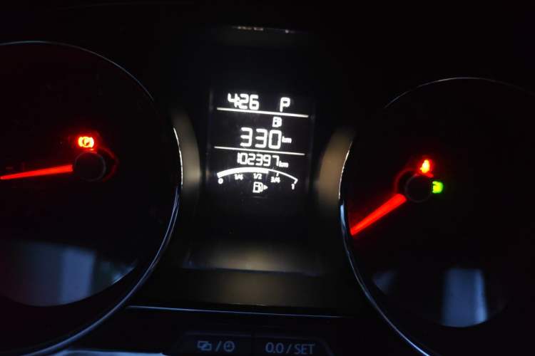 Used Volkswagen Bora 2018 1.5L Automatic Comfort Model Odometer Close Up