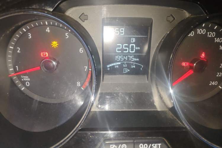 Used Volkswagen Bora 2018 1.5L Manual Comfort Model Odometer Close Up