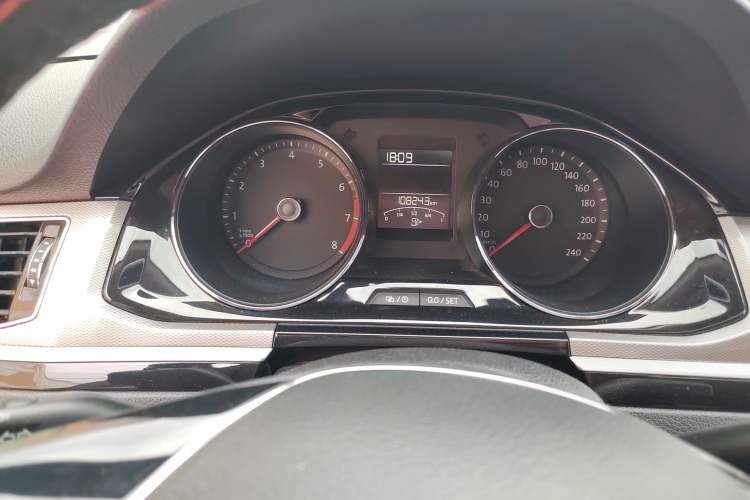 Used Volkswagen Bora 2018 1.5L Automatic Comfort Model Odometer Close Up