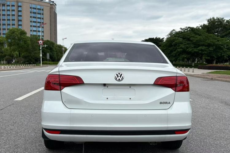 Used Volkswagen Bora 2018 1.5L Automatic Fashion Model Rear