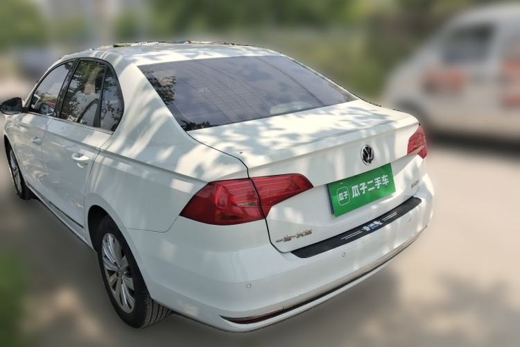 Used Volkswagen Bora 2018 1.5L Manual Comfort Model Rear Left 45 Deg