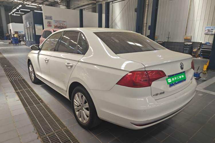 Used Volkswagen Bora 2018 1.5L Automatic Comfort Model Rear Left 45 Deg