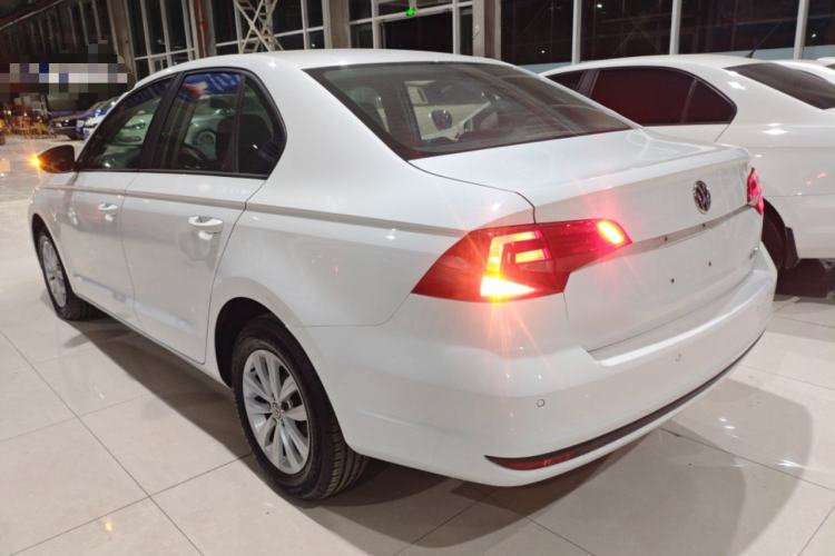 Used Volkswagen Bora 2018 1.5L Manual Fashion Model Rear Left 45 Deg