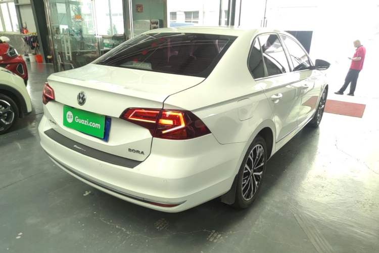 Used Volkswagen Bora 2018 1.5L Automatic Comfort Model Rear Right 45 Deg