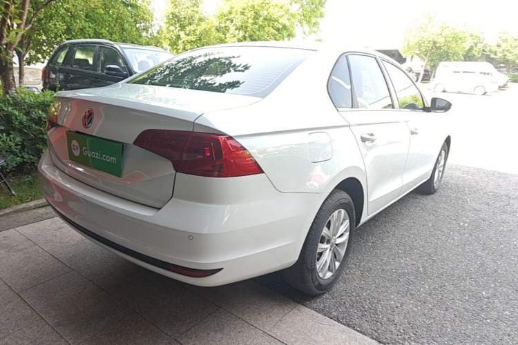 Used Volkswagen Bora 2018 1.5L Automatic Fashion Model Rear Right 45 Deg