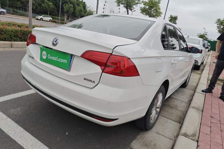 Used Volkswagen Bora 2018 1.5L Manual Fashion Model Rear Right 45 Deg