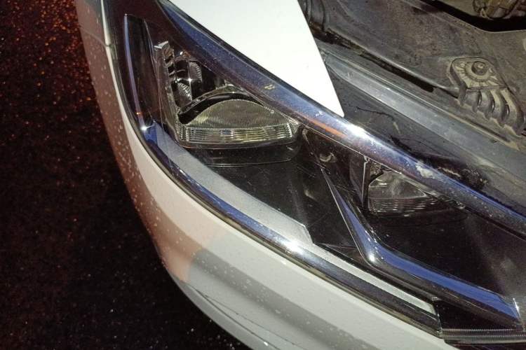 Used Volkswagen Bora 2018 1.5L Automatic Fashion Model Right Front Headlight
