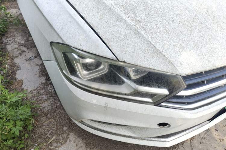 Used Volkswagen Bora 2018 1.5L Automatic Comfort Model Right Front Headlight