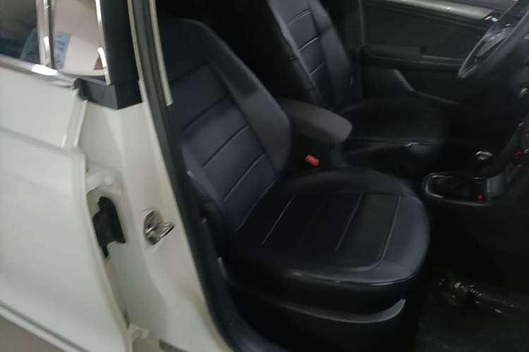 Used Volkswagen Bora 2018 1.5L Automatic Fashion Model Right Front Seat