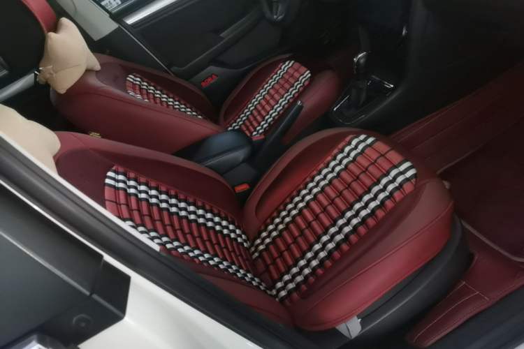 Used Volkswagen Bora 2018 1.5L Automatic Fashion Model Right Front Seat
