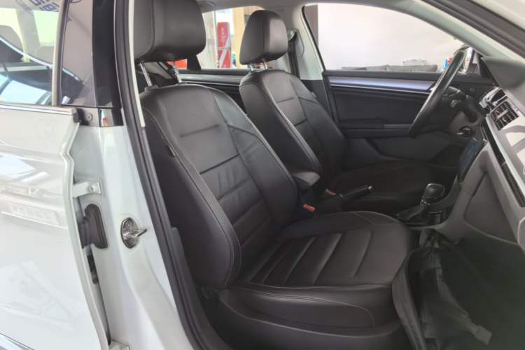 Used Volkswagen Bora 2018 1.5L Automatic Comfort Model Right Front Seat