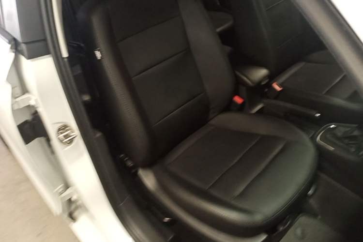 Used Volkswagen Bora 2018 1.5L Automatic Fashion Model Right Front Seat