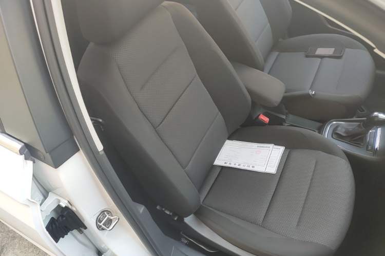 Used Volkswagen Bora 2018 1.5L Automatic Fashion Model Right Front Seat
