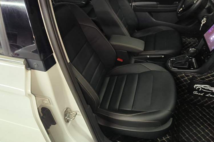 Used Volkswagen Bora 2018 1.5L Automatic Comfort Model Right Front Seat