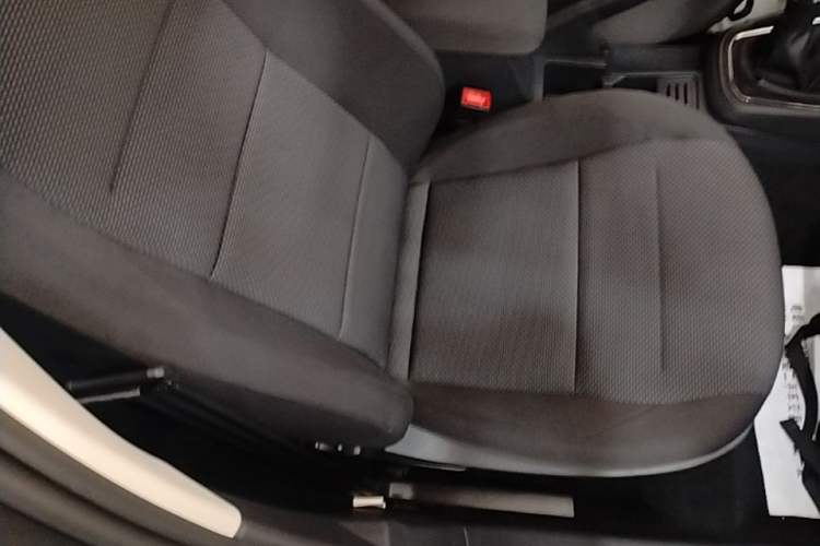 Used Volkswagen Bora 2018 1.5L Manual Fashion Model Right Front Seat