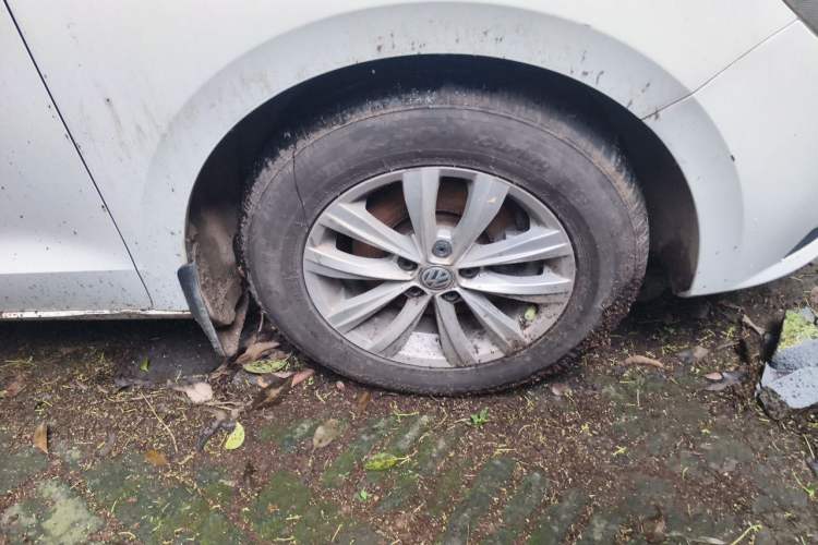 Used Volkswagen Bora 2018 1.5L Automatic Fashion Model Right Front Wheel Hub