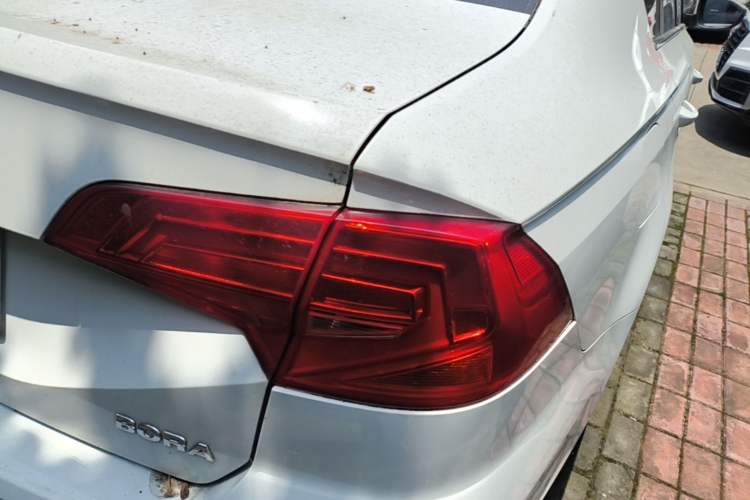 Used Volkswagen Bora 2018 1.5L Automatic Comfort Model Right Rear Taillight