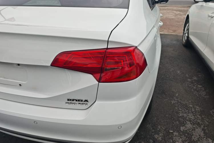 Used Volkswagen Bora 2018 230TSI DSG Comfort Model Right Rear Taillight