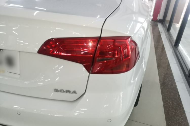 Used Volkswagen Bora 2018 1.5L Automatic Fashion Model Right Rear Taillight
