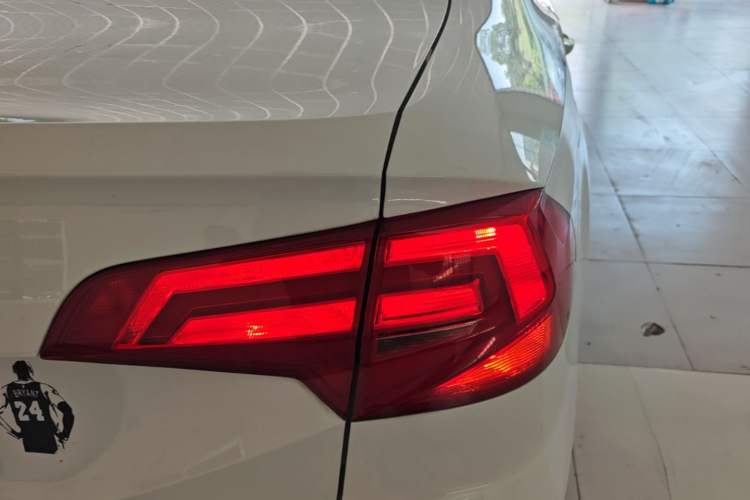 Used Volkswagen Bora 2018 1.5L Manual Comfort Model Right Rear Taillight