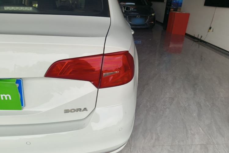 Used Volkswagen Bora 2018 1.5L Automatic Comfort Model Right Rear Taillight