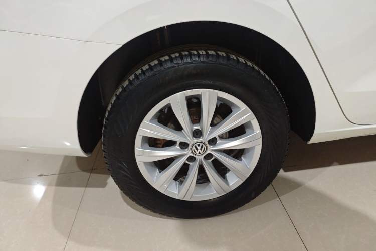 Used Volkswagen Bora 2018 1.5L Manual Fashion Model Right Rear Wheel Hub