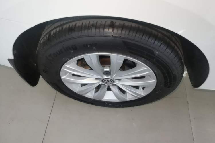 Used Volkswagen Bora 2018 1.5L Automatic Fashion Model Right Rear Wheel Hub
